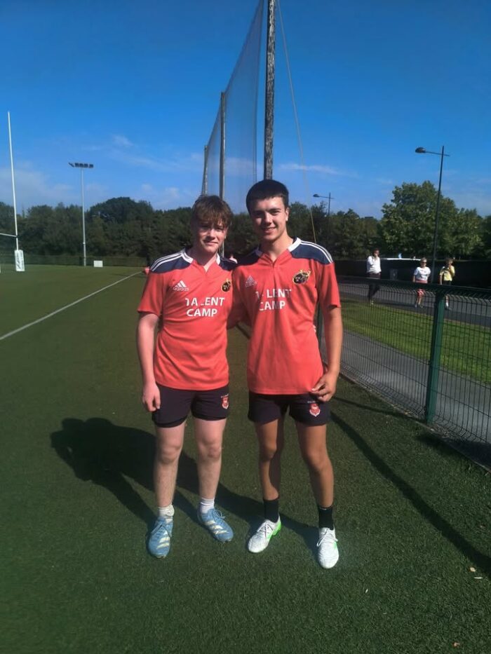 Well done to Gearoid and Shane 👏🏉

Great to see them lining out yesterday in the North Munster v South Munster U16s game.

They’ll be back in action on Wednesday as preparations continue for the Interpro Blitz next week in Portlaoise.

We’re all behind you lads — keep flying the flag! 🖤❤️

#killarneyrfc #blackandredarmy #munsterrugby